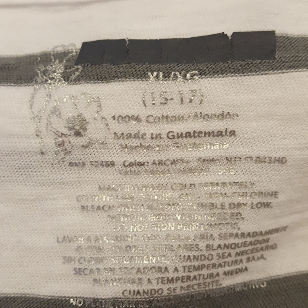 Women's Tee Shirt size 15-17 - Picture 4 of 4